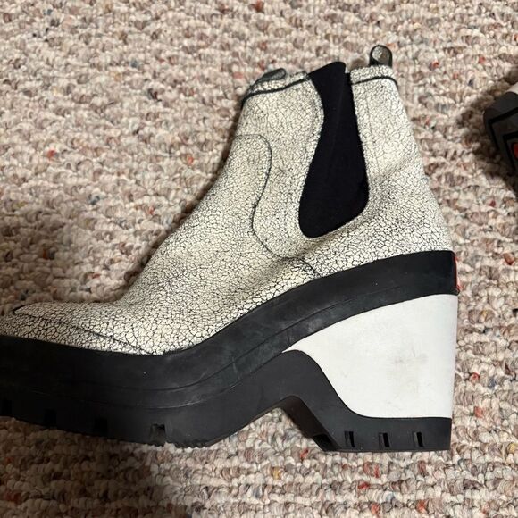 Hunter White Crackle Platform Wedge Chelsea Boot- Size 9 - Picture 11 of 14
